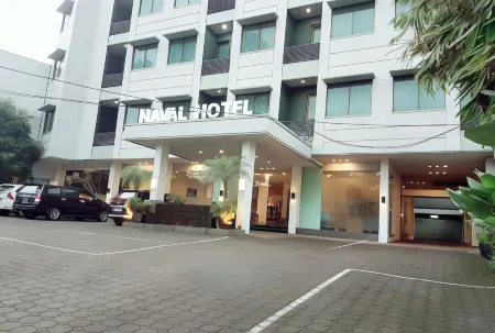 Naval Hotel