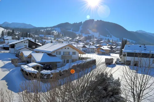 Alpchalet Schwanstein Hotels in RoBhaupten