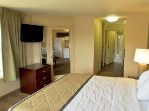 Extended Stay America Suites - Detroit - Auburn Hills - Featherstone Rd