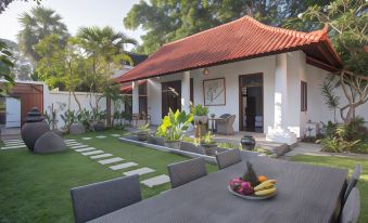 Villa Etnik Seminyak