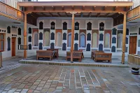 Sukhrob Barzu Hotel - Pet friendly