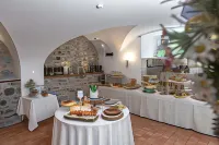 Good Life Hotel Garden Hotels in Ledro