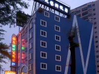 Spring Art Hotel Hotels near Fengshan