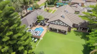 The Leslie Executive Hotel Hotels in Блантир