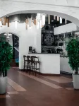 Cronwell Nika Centr Hotel