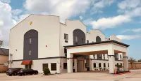 Days Inn by Wyndham Kemah Hotels near Cherry's Designs