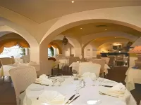 Le Confidentiel Hôtel & Spa - servizio colazione