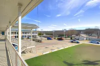 Motel 6 Kerrville, TX Hotels in Kerrville