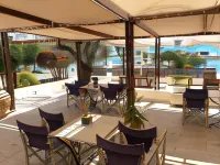 Rozos Hotel - 2-Star