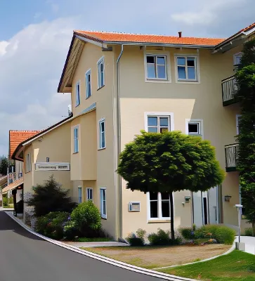 Zum Kirchenwirt Hotels near Messerschmidmühle Parkplatz