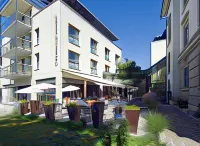 Hotel Berchtold فنادق في Lutzelfluh