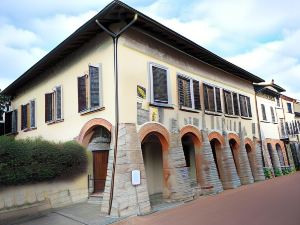 Palazzo Tarlati - Hotel de Charme - Residenza d'Epoca