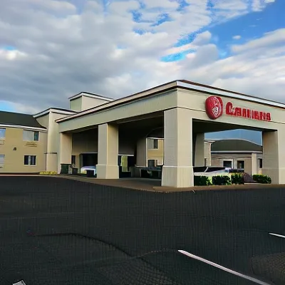 Ramada by Wyndham Williams/Grand Canyon Area Hotels near Bearizona Wildlife Park