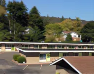 Motel 88 - parking