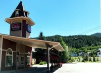 凱洛格費爾布里奇套房飯店
