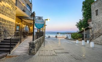 Shirat Hayam Boutique Hotel