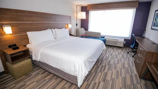 Holiday Inn Express Red Deer North