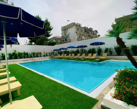 Vittoria Parc Hotel パレセのホテル