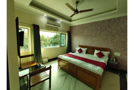 Hotel Kailash Palace Отели в г. Чандигарх