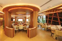 Windsor Rajadhani Hotel - breakfast
