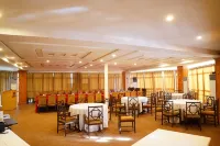 Hunza Darbar Hotel - breakfast