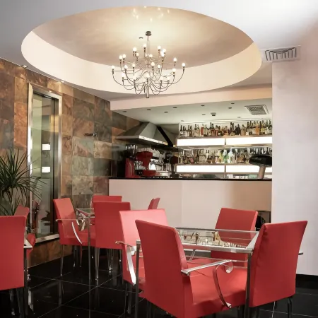 Victoria Hotel