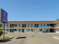 Motel 6 Ontario, or