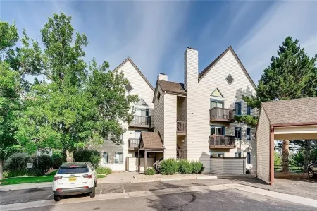 Clean & Cozy One Bedroom Condo W/ Kitchen In DTC Отели рядом с достопримечательностью «Парк штата Черри Крик»