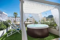 Hotel Nautilus - Hot Tub