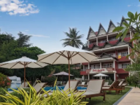 Zoé’s Paradise Waterfront Hotel Hoteles en Simanindo