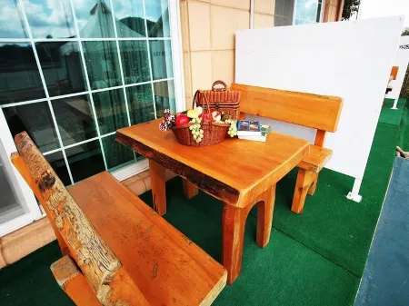 Ganghwado Albatross Dream Pension Отели рядом с достопримечательностью «Dongmak Beach»