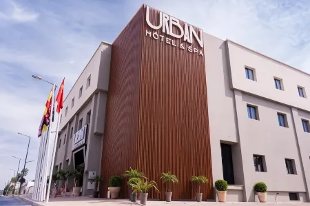 Urban Hotel & Spa Отели в г. Кенитра