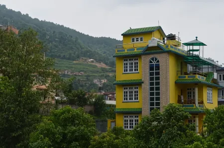 Dahachok Homestay Отели в г. Chandragiri