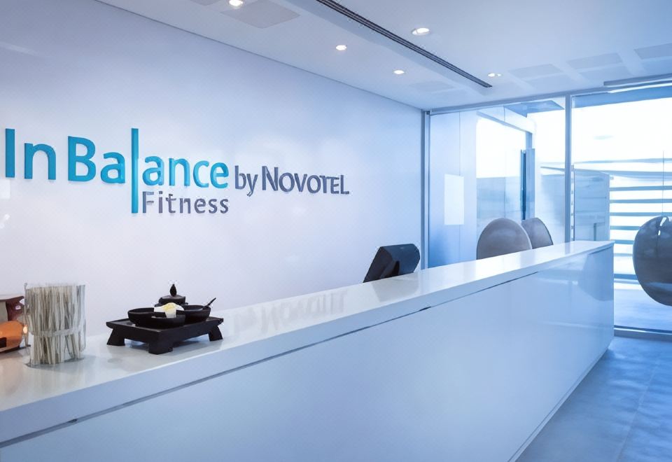 노보텔 아부 다비 알 부스탄의 전경