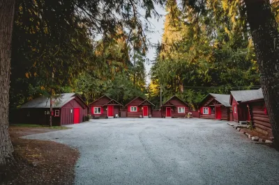 Gateway Inn & Cabins Hotels near Mount Rainier National Park