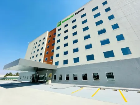 Holiday Inn Express - Guadalajara Vallarta Poniente, an IHG Hotel