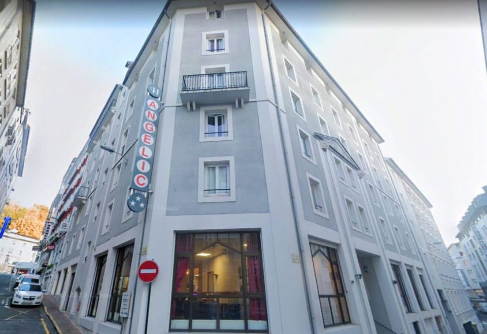 Angelic & Myriam HotelOver view