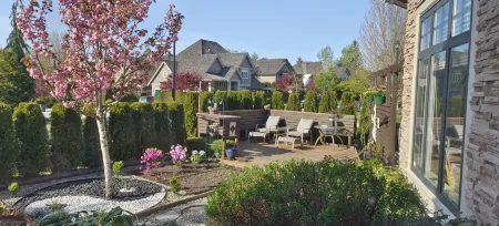 Sunny Island by White Rock B&B