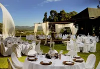 Estate Tuscany - breakfast