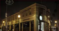 Doryman's Oceanfront Inn - Parking
