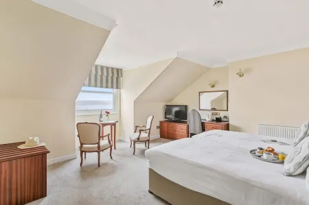 Royal Beacon Hotel