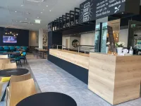 宜必思快捷盧加諾帕拉迪索酒店 - 早餐