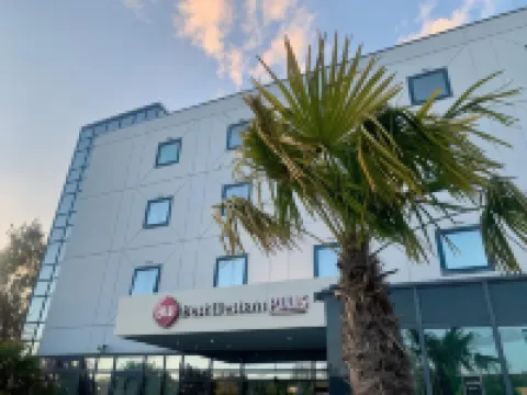 Best Western Plus Palais des Congres Hotels in Evreux