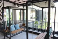 Pannara Hotel - parking