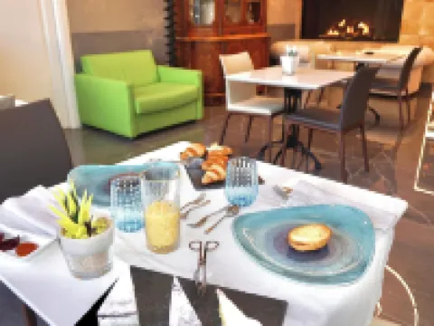 Coclee Guest Suite Palace Hotels in Salve