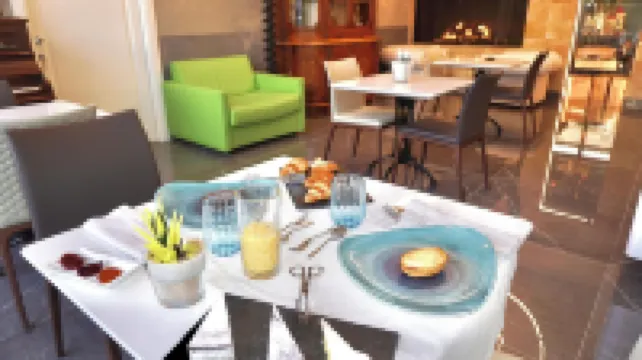 Coclee Guest Suite Palace