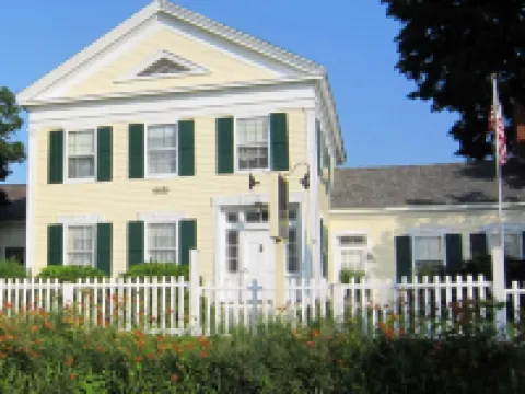 Strong House Inn Hotels in Addison County