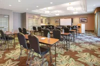 La Quinta Inn & Suites by Wyndham Bellingham Hotels in Marietta-Alderwood