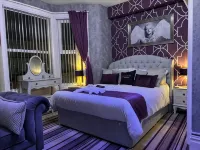 โรงแรม Delovely