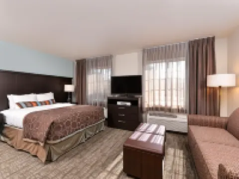 สเตย์บริดจ์ สวีทส์ ซูฟอลส์ บาย IHG โรงแรมในซูฟอลส์